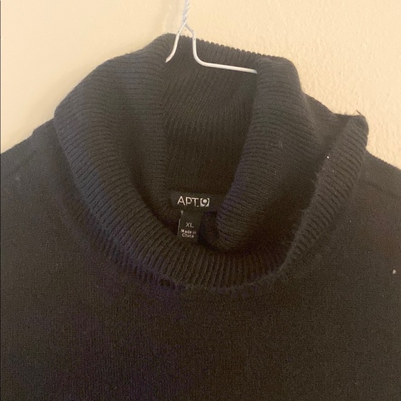 Apt 9 Black Short Sleeve dress with Lace Hem - Picture 4 of 9